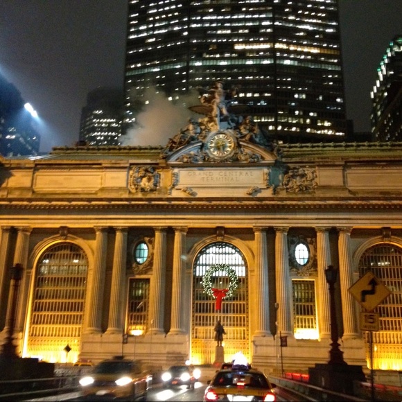 Meet your Posher, Elizabeth - Picture 4 of 8